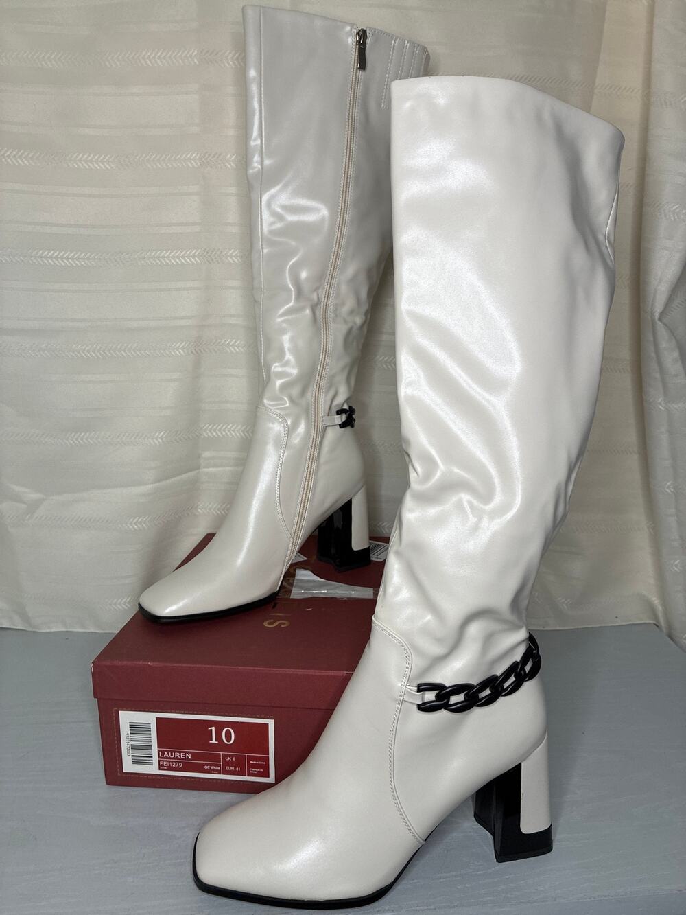 Torgeis Lauren Tall Boot Off White Square Toe Chain Accent Womens Size 10
